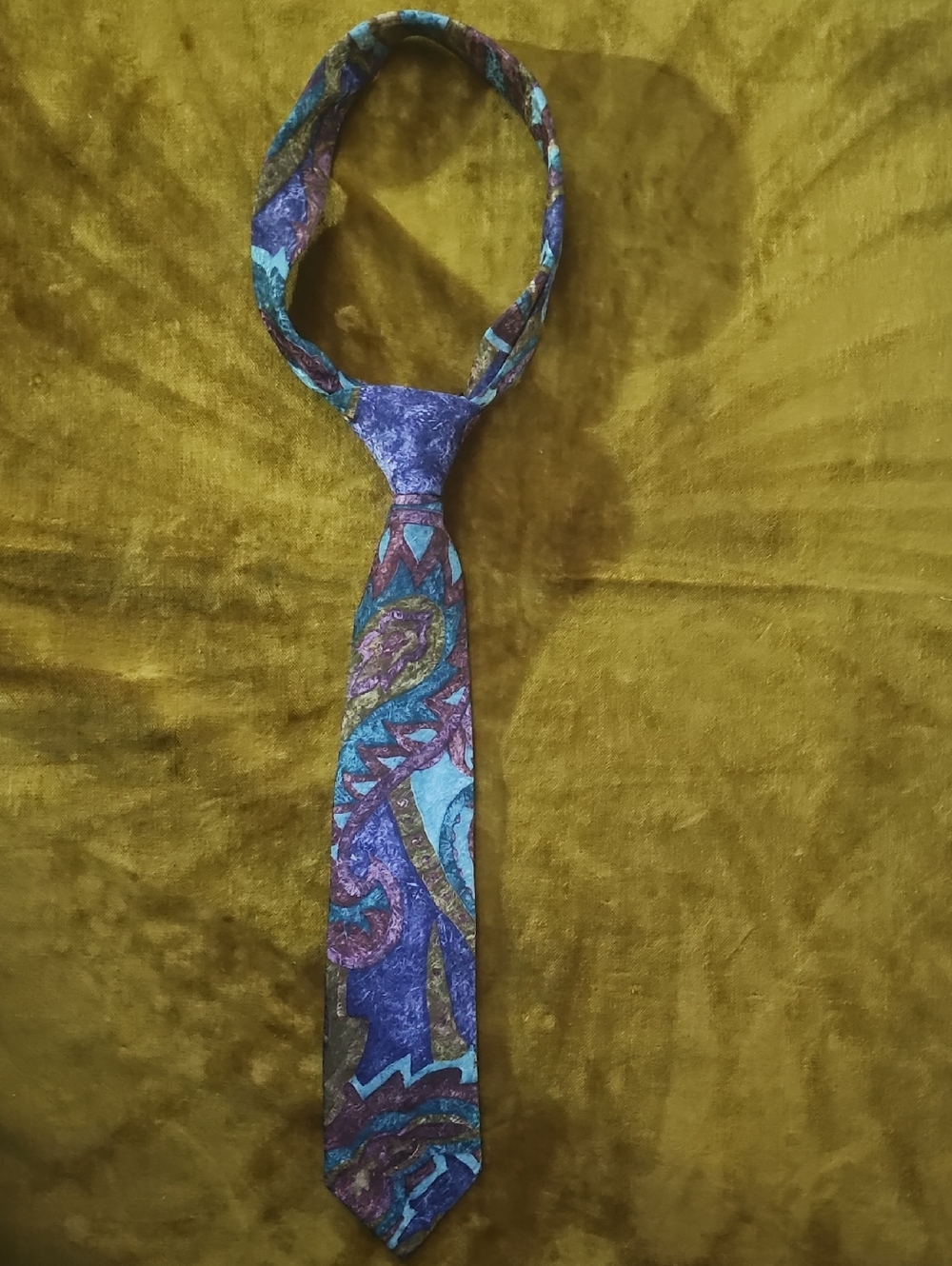 ⚡️Flash Sale⚡️1980s City Streets Teal & Purple Paisley Men's Skinny Tie